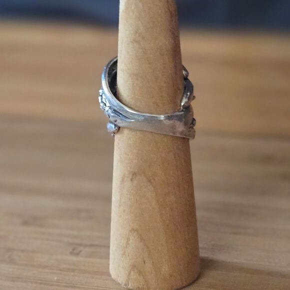 Women's sterling Silver cigar band rhinestone ring - Picture 5 of 7